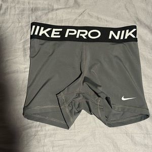 Small grey nike pros